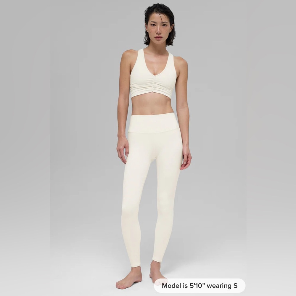 ALO Yoga Ivory High-Waist Airbrush Legging